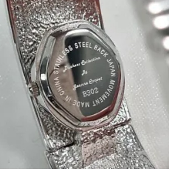 Jeanne Cooper “Duchess Collection” Crystal Embellished Bangle/with Hidden Watch - Picture 6 of 8